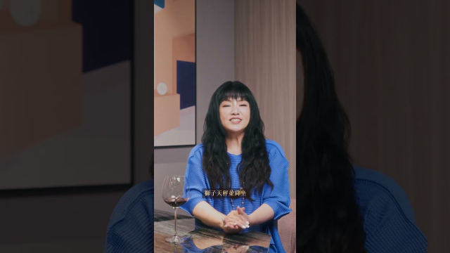 平日出示夏慕尼聯名唐綺陽畫面，贈波士頓龍蝦