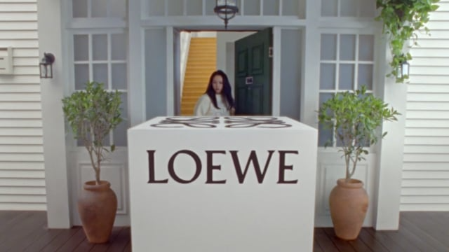 LOEWE 23 LNY x 湯唯 | Knot the Bunny Ear