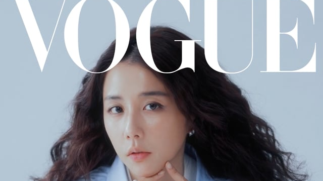 VOGUE eCover_邵雨薇_Postcard