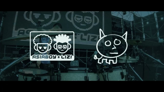 Asiaboy 禁藥王 & Lizi 栗�� - 早上起床 WAKE UP IN THE MORNING （ Metal Session )