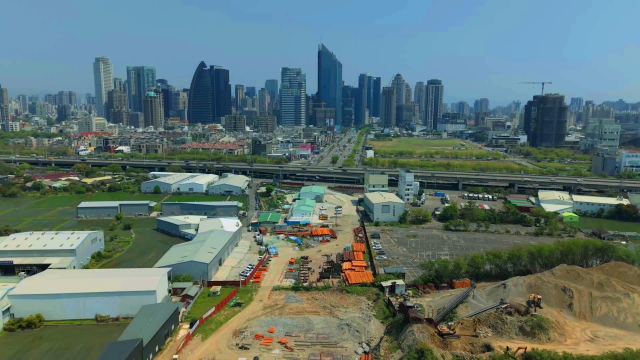 台中市西屯區市政路延伸工程最新進度 2025/03/23 (空拍速度兩倍播放)