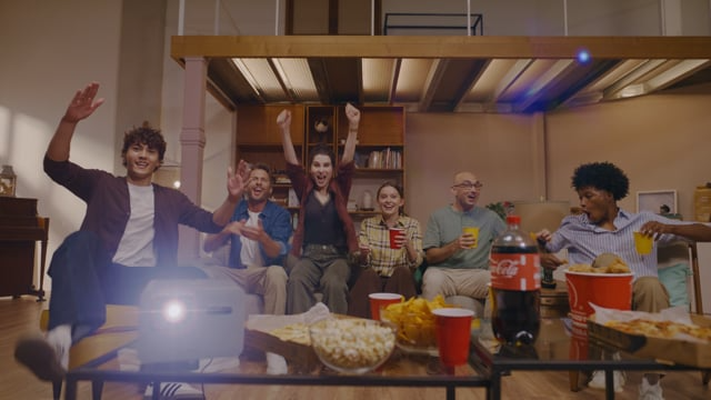 BenQ_Home Projector_The partys start with you